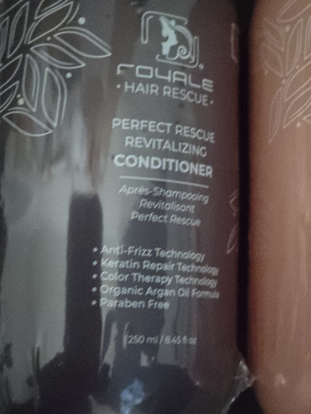 Hair Rescue Perfect Rescue Revitalizing Shampoo - Pink - Picture 2 of 4